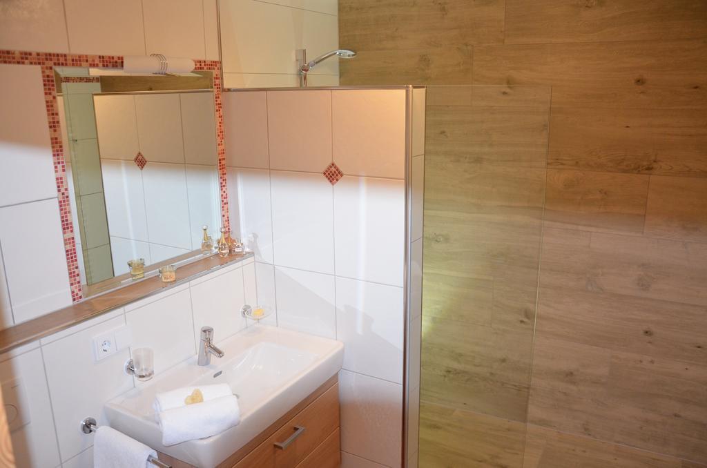 Appartment Scheiber ليوغانغ المظهر الخارجي الصورة